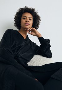 BOSS MONOGRAM ROBE - Kylpytakki - black