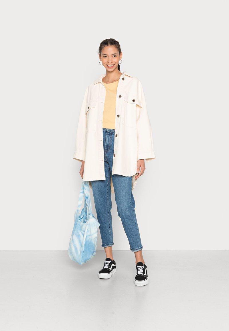 Damen T-Shirts | Ragwear FLORAH T-Shirt basic cream/offwhite - OE06090 Damen T-Shirts | Ragwear FLORAH T-Shirt basic cream/offwhite - OE06090