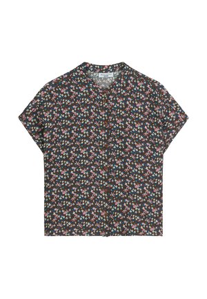 Kurzarm-Hemd aus dunkelbraunem Stoff, mit einem floralen Muster aus rosa, blauen und weißen Blumen; runder Kragen.