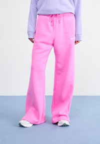Nike Sportswear - PANT WIDE  - Donji dijelovi trenirke - playful pink Minijatura 1