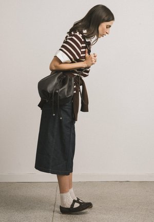BALAGAN, CELIA - Bandolera - deep brown