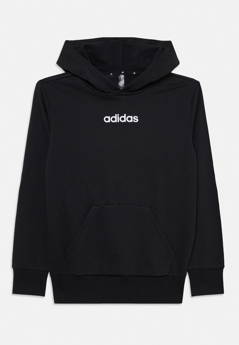 Felpa nera con cappuccio realizzata in tessuto morbido, maniche lunghe, tasca anteriore e logo Adidas bianco sul petto. Presenta un cappuccio regolabile con cordini.
