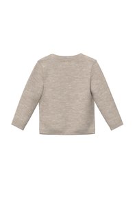 Haut en beige clair à manches longues, fabriqué en tissu doux au toucher, avec un col rond et une coupe droite, sans motifs ni accents visibles.