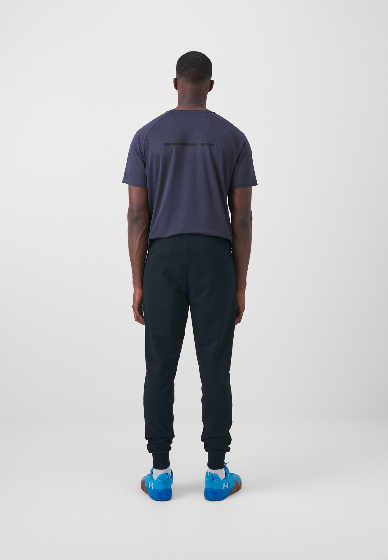 ACTIVITY PANTS MEN