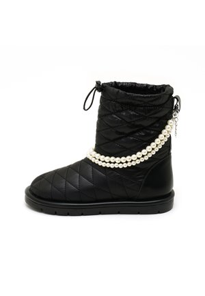Winter boots - black