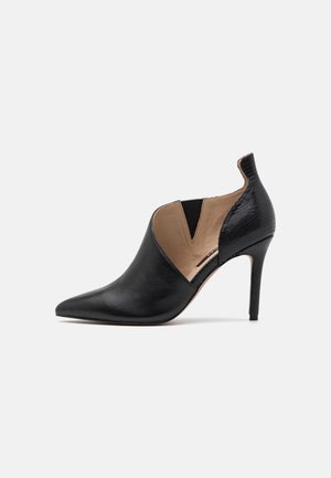 Zapatos altos - black