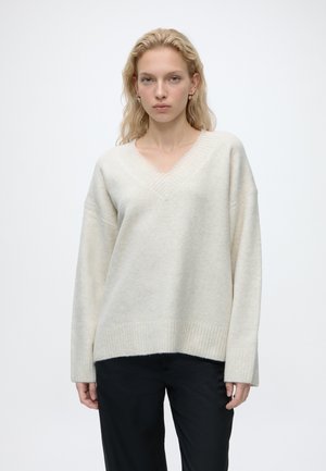 Vero Moda, VMSIF LS V-NECK PULLOVER NOOS - Пуловер - birch