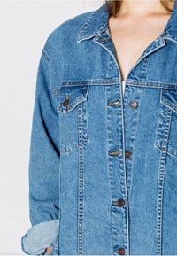 PULL&BEAR Džínová bunda - blue