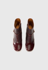 Chie Mihara MYLDA - Wedge Ankle Boots - sucre grape/sucre café/kimera grape
