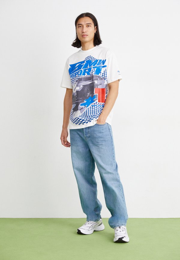BIG GRAPHIC TEE - Print T-shirt4