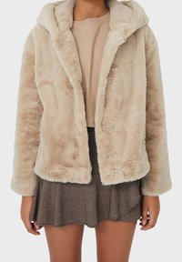 Stradivarius Zimní bunda - beige