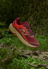 Δεν επιλέχθηκε, maple/neo flame
