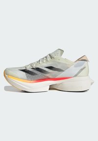 adidas Performance ADIOS PRO - Apavi skriešanai pa asfaltu - ivory   core black   crystal sand