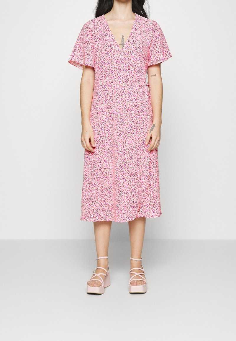 VILA Petite Robe de jour - pink