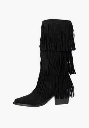Bottes noires en daim avec franges jusqu'aux genoux, pampilles superposées, bout carré et talon épais. Texture lisse et silhouette élégante.