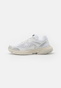 Blauer - EAGLE - Trainers - white/silver Thumbnail Image 1