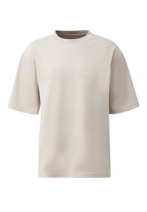 Jasnobeżowa koszulka z krótkim rękawem i okrągłym dekoltem, wykonana z miękkiego materiału, o minimalistycznym wzornictwie i subtelnym logo na piersi.