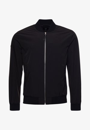 Veste bomber noire avec fermeture éclair argentée à l'avant, col, poignets et bas côtelés, manches longues et texture de tissu lisse.