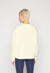 Thumbnail Image 3