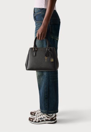 JAVAMAENTAR - Handbag - black