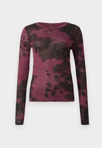 Langermet tettsittende topp i gjennomsiktig mørk magenta stoff med uregelmessig svart abstrakt mønster, rund halslinning og rett kant.