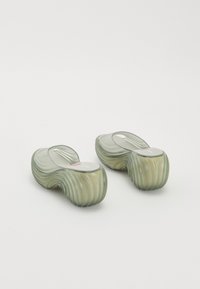 Melissa MELISSA QUANTUM PLATFORM X DIESEL AD. - Heeled mules - clear