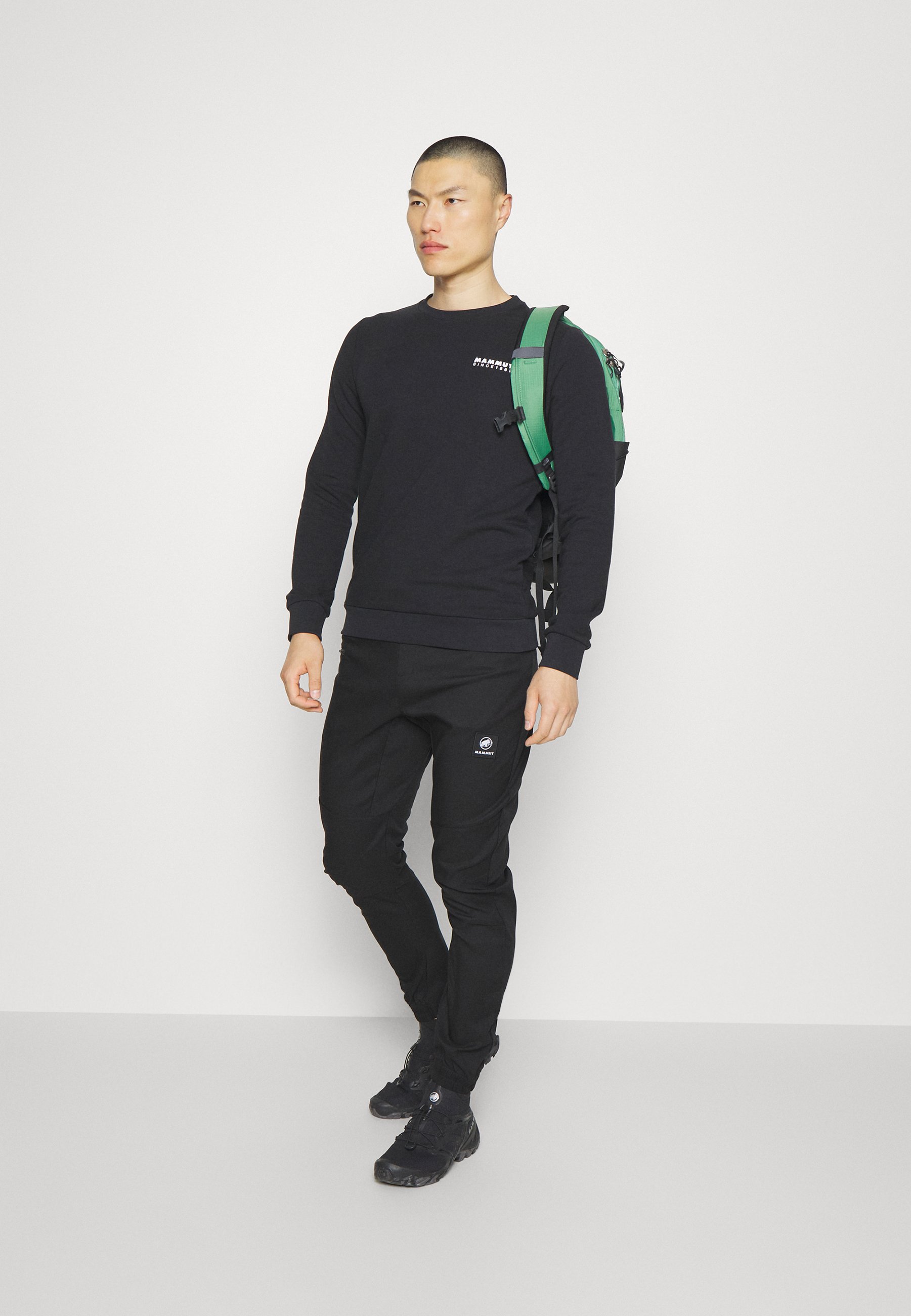Mammut MASSONE PANTS MEN - Outdoor trousers - black - Zalando
