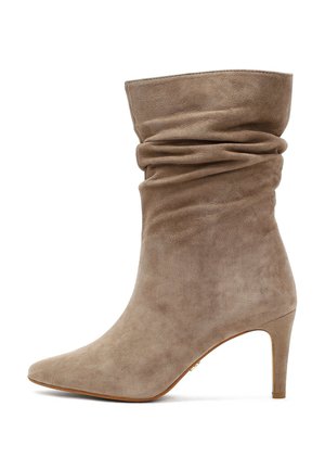 HEELED CHELSEA - Laarzen - beige