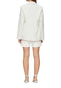 QS Blazer - ecru