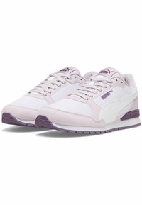 Puma ST RUNNER V3 - Katujuoksukengät - white grape mist crushed berry