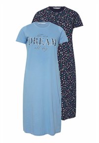 Två sovklänningar; en ljusblå med texten "låt mig DRÖMMA hela dagen" och en marinblå med blommönster. Båda har korta ärmar och rundade fållar.