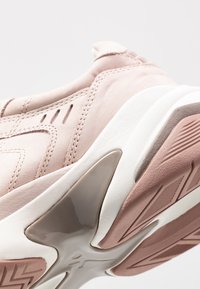 Tamaris Fashletics Sneaker low - old rose