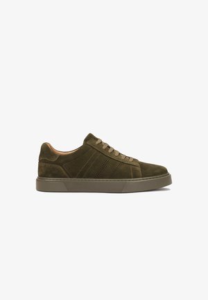 SILVAN - Baskets basses - khaki