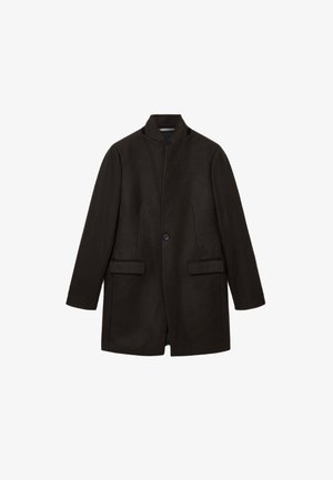 Cappotto di lana nero con una vestibilità slim, colletto rialzato, chiusura a un solo bottone e due tasche frontali. Tessuto liscio con un design su misura.