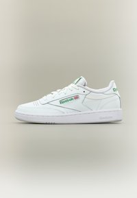 Δεν επιλέχθηκε, footwear white/glen green/gold-coloured metallic