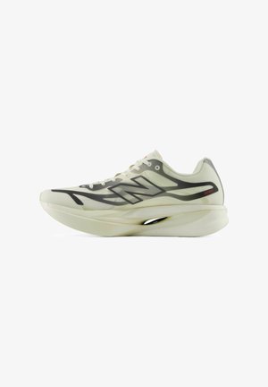 New Balance, SUPERCOMP ELITE V6 - Hardloopschoenen voor op de weg - pistachio butter sea salt