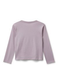 Světle fialová dlouhá košile s dlouhým rukávem a kulatým výstřihem, zobrazená zezadu na bílém pozadí.