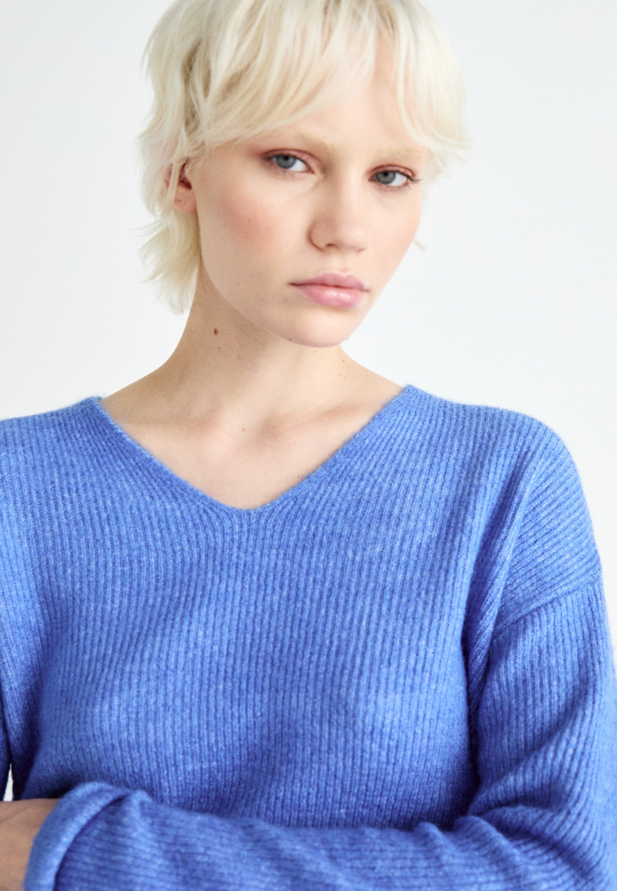 ONLCAMILLA V-NECK L/S PULLOVER KNT NOOS