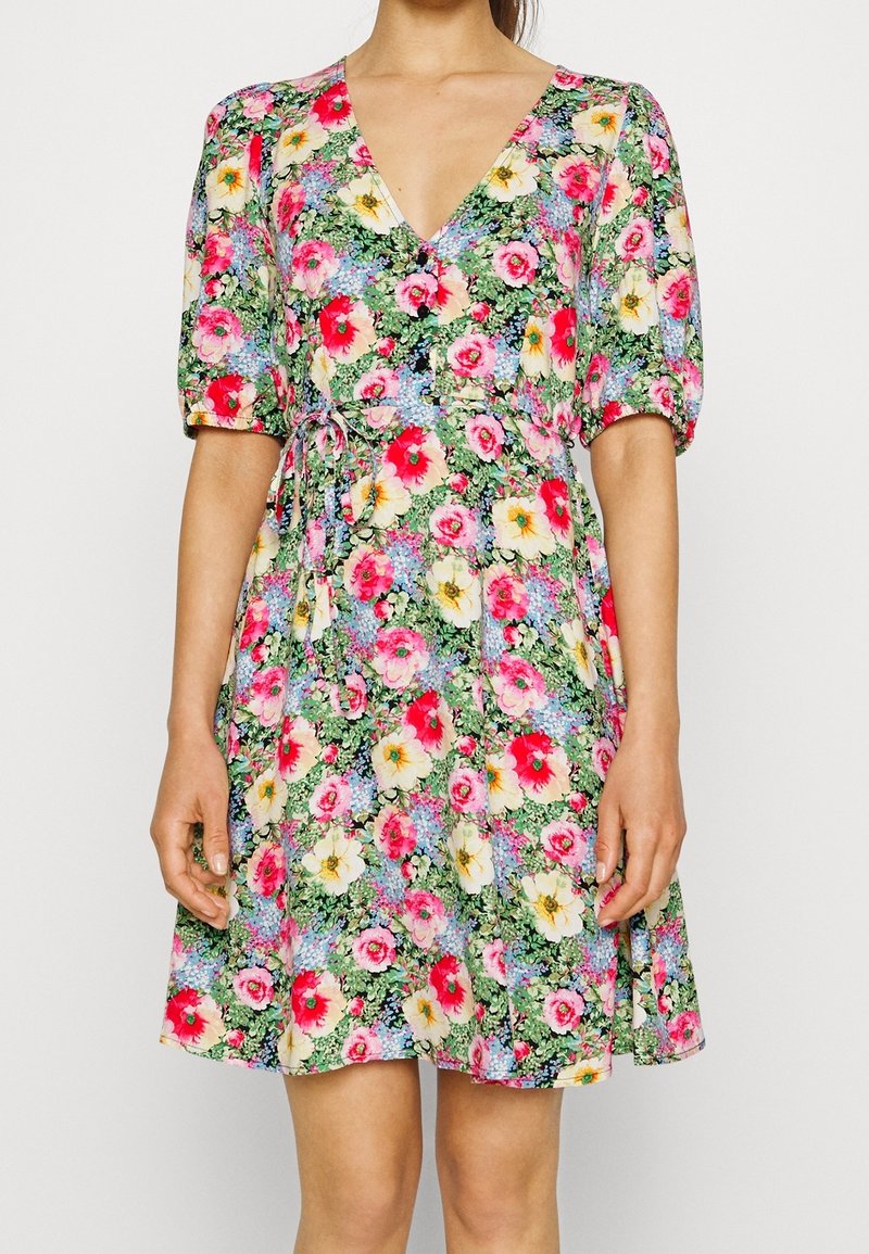 Vero Moda Petite Denní šaty - black