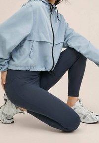 Mango Kids Tunn jacka - light blue