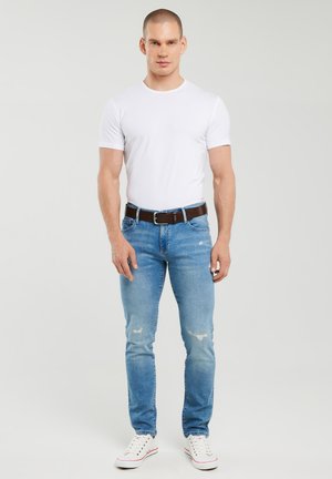 Big Star SUPICLASSIC - Paprasti marškinėliai - weiß