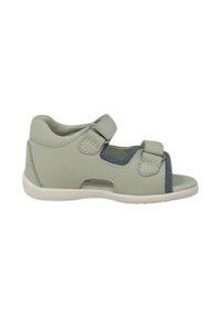 Sandalino verde chiaro con due cinturini regolabili in Velcro, design aperto sulla punta e suola in gomma bianca. Presenta un accentuato contrasto di blu scuro.