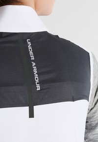 Under Armour Weste - white