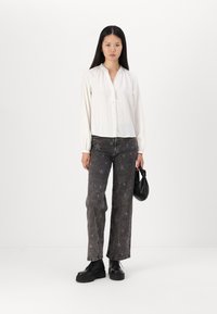 JDY JDYLOLI  - Blouse - cloud dancer