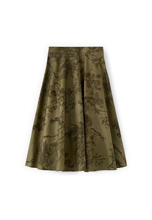 Olijfgroene A-lijn rok met hoge taille en donker botanische print met bloemen en bladeren.