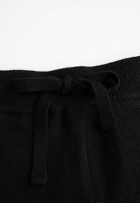 Coccodrillo - Spodnie treningowe