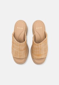 Nubikk VENGA SLIDE - Ciabattine con tacco - beige