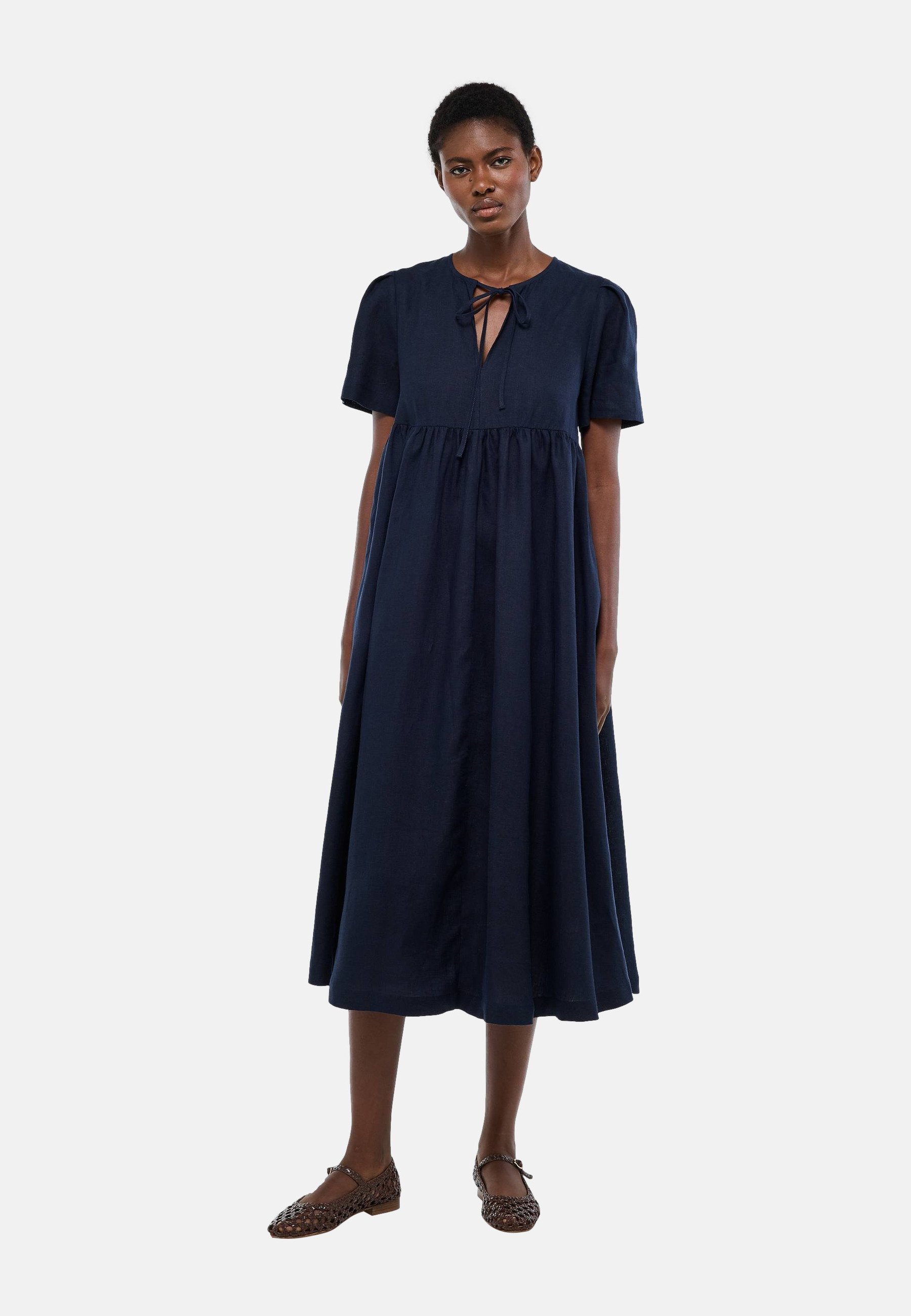 SOAKED Robe à manches courtes Dames T 42 bleu foncé-blanc style