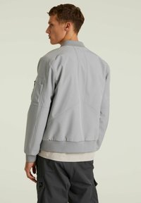 CHASIN' DASH SOFTSHELL - Lauko striukė - grey