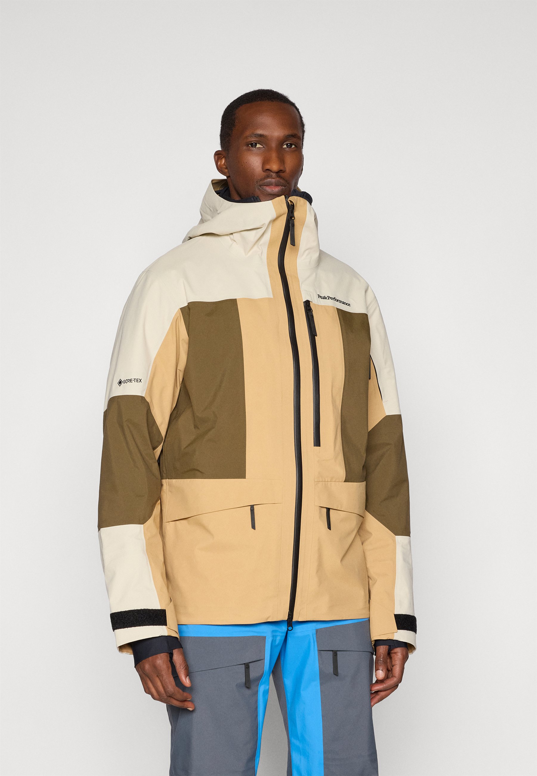 Peak Performance GRAVITY JACKET - Ski jacket - sierra sand/khaki